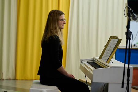 003_revija otroških zborov I.dan 26